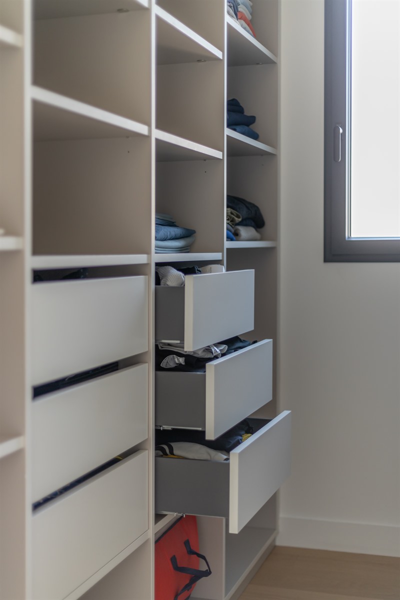 Dressing ouvert blanc à AndernoslesBains Raison Home